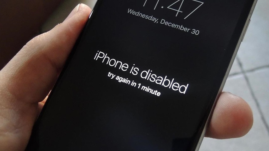 Nguyên nhân khiến iPhone bị vô hiệu hóa